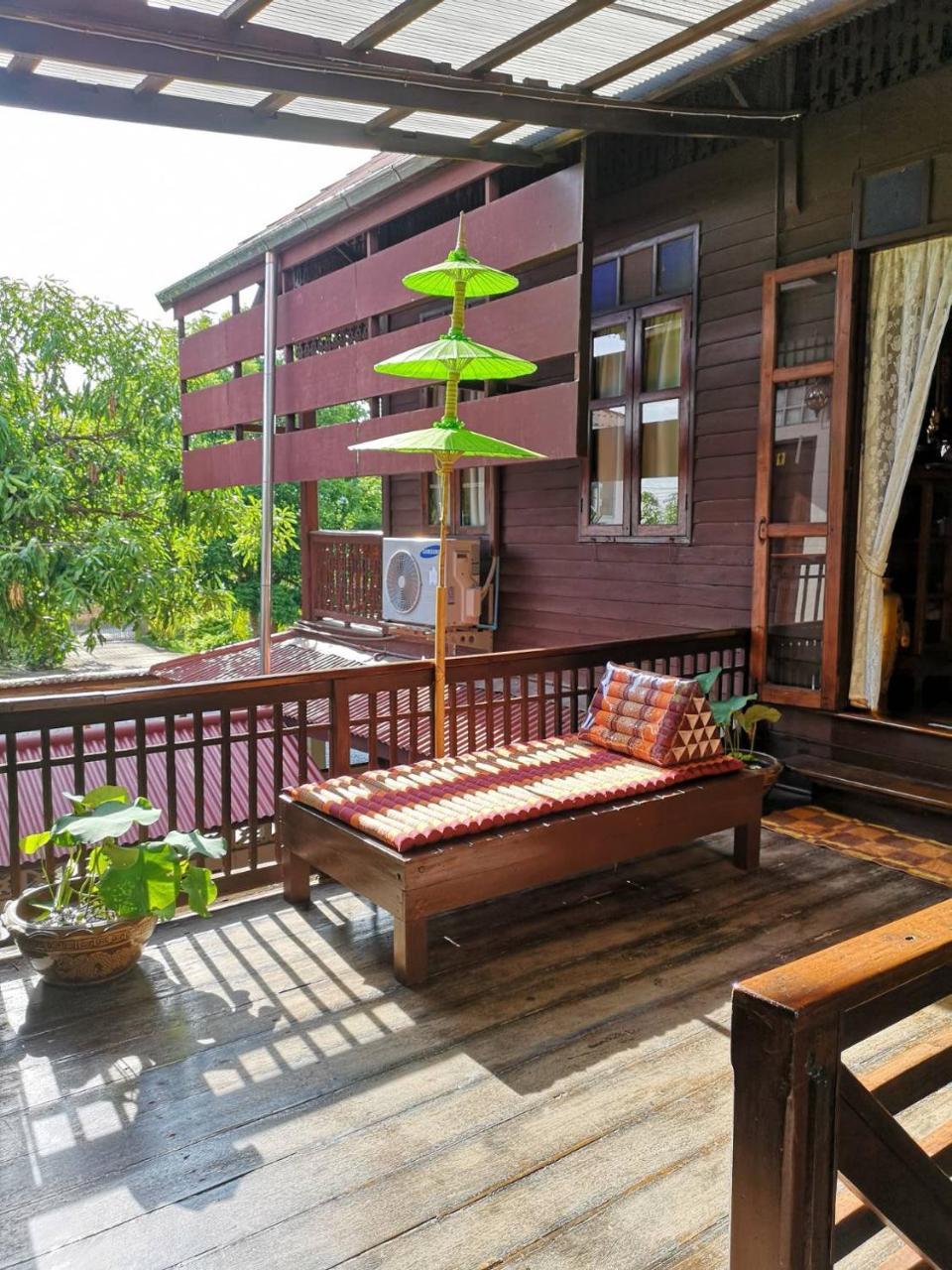 Baan Sithepaban Guesthouse Phitsanulok Ngoại thất bức ảnh