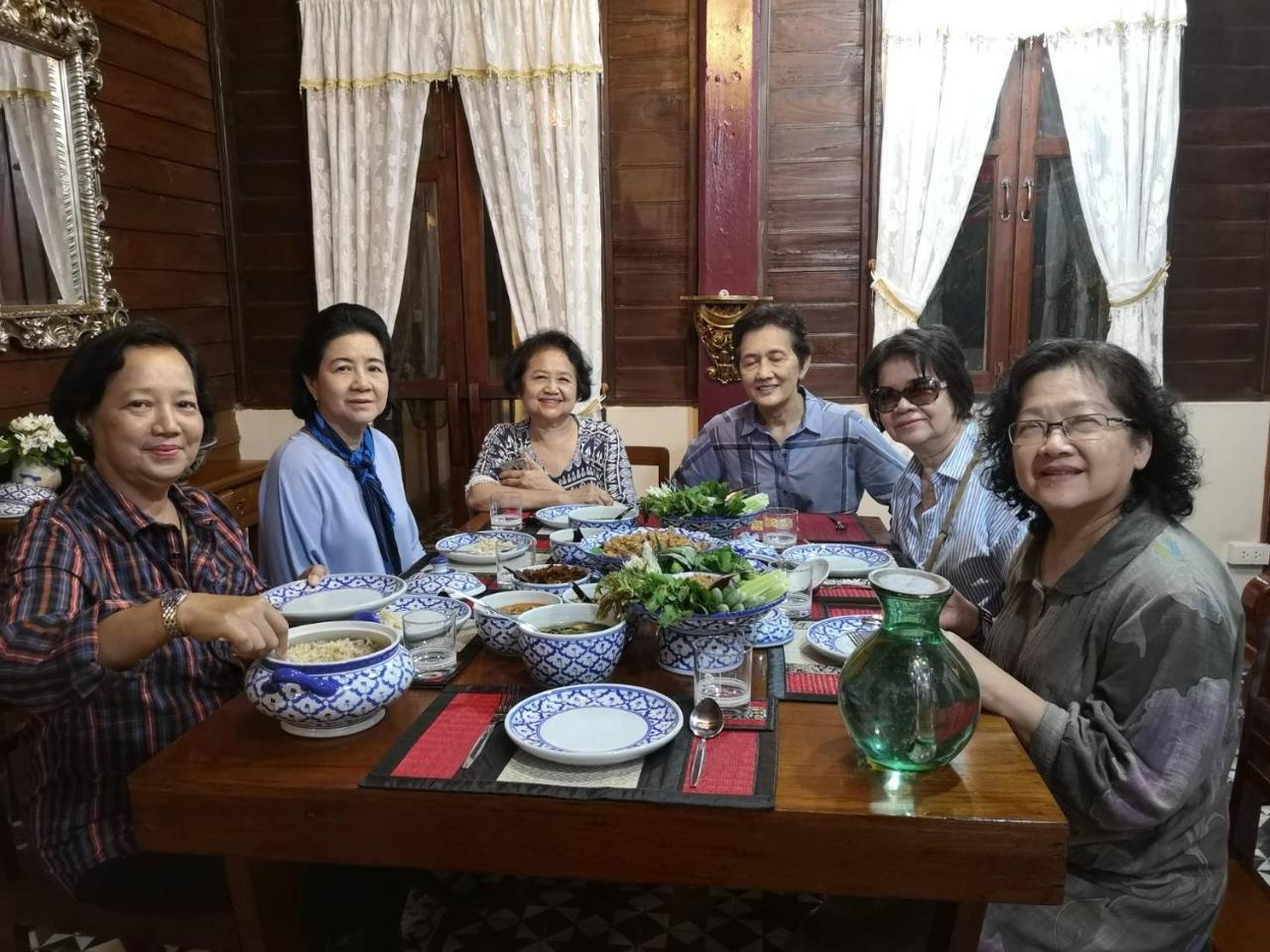 Baan Sithepaban Guesthouse Phitsanulok Ngoại thất bức ảnh