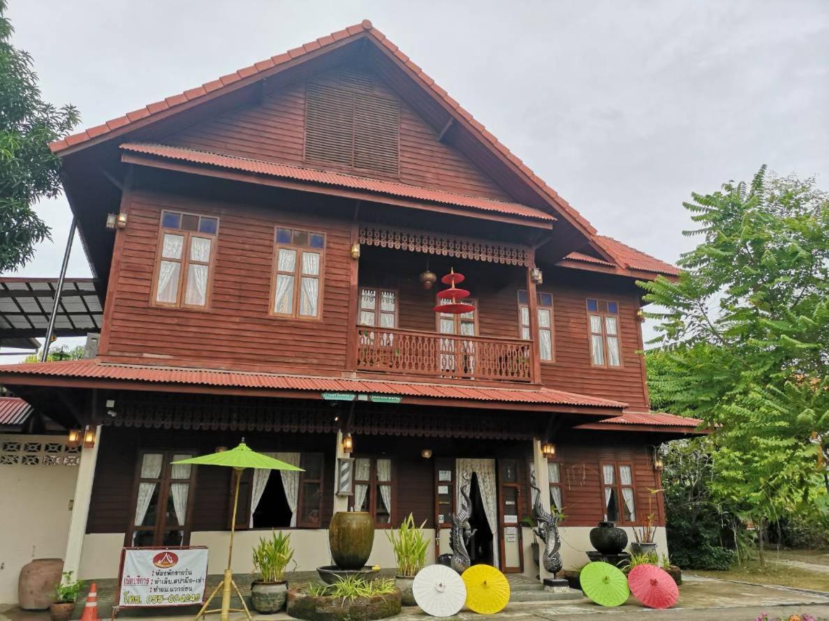 Baan Sithepaban Guesthouse Phitsanulok Ngoại thất bức ảnh