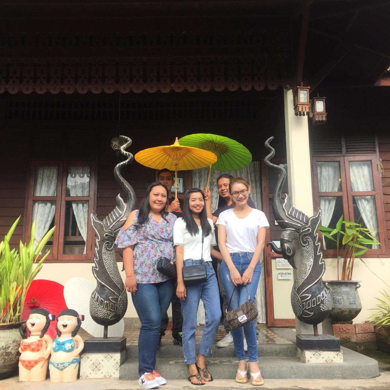 Baan Sithepaban Guesthouse Phitsanulok Ngoại thất bức ảnh